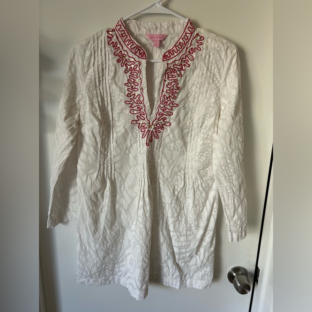 Lilly Pulitzer White Tunic with Red Embroidery- size medium
